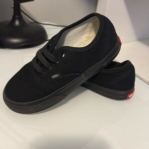 Kids Vans low top, black, rubber laces for easy wear, size 10C